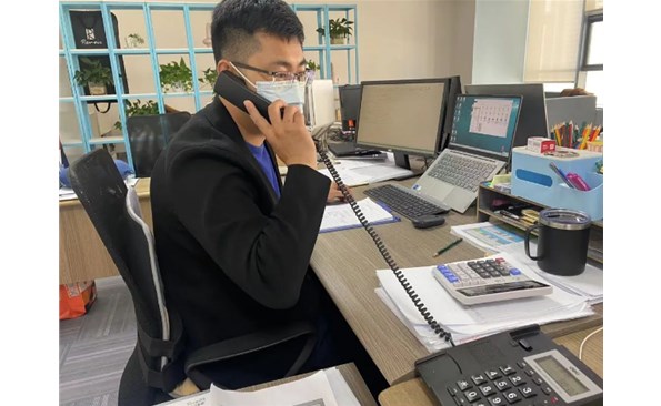 全力以“复”，，，，，，疫情防控与企业经营“两手硬”